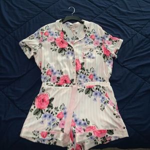 NWT! Victoria’s Secret sleep romper
